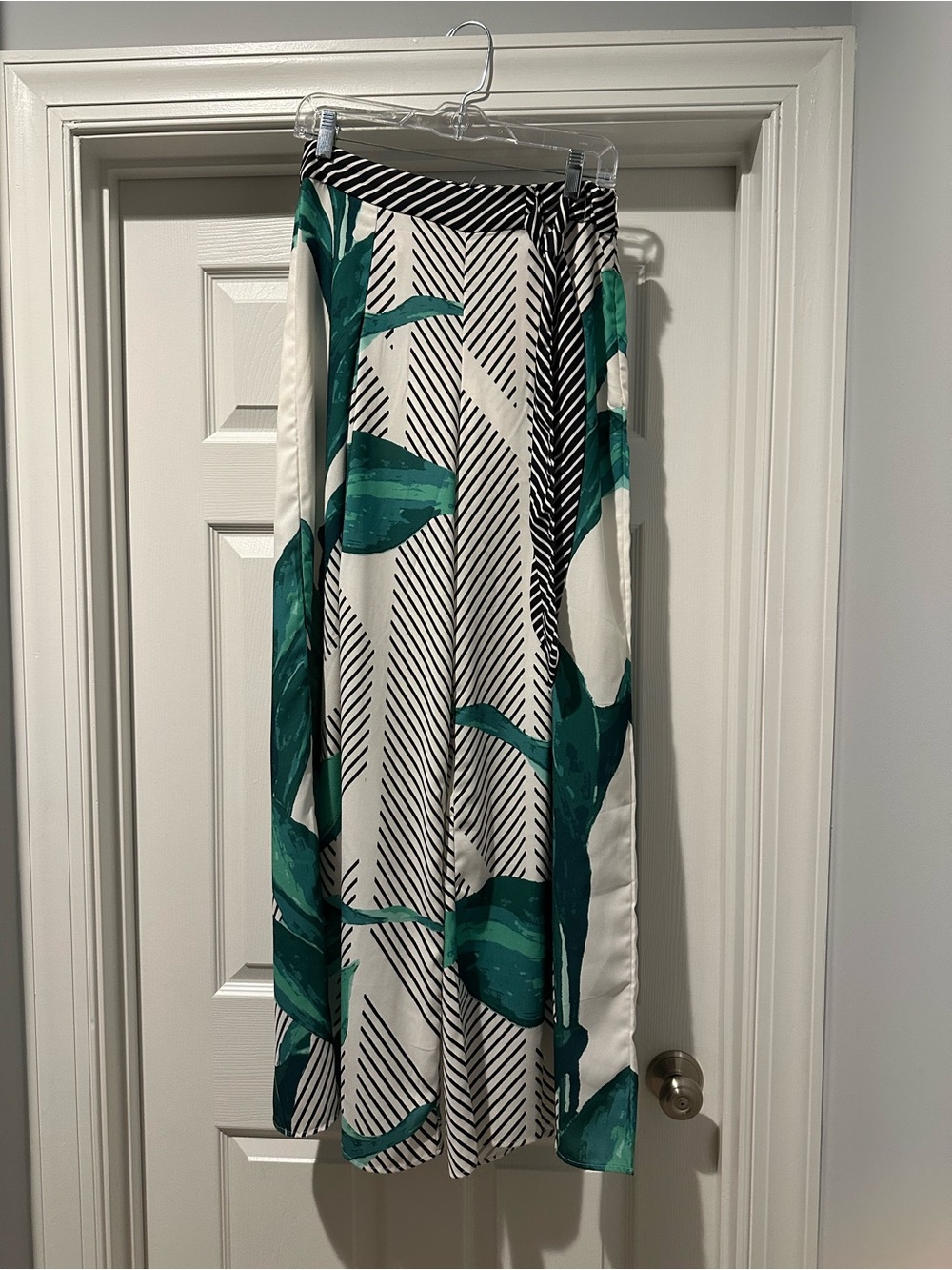 Jealous Tomato Green & White Leaf Print Wide leg pants with sash at waist